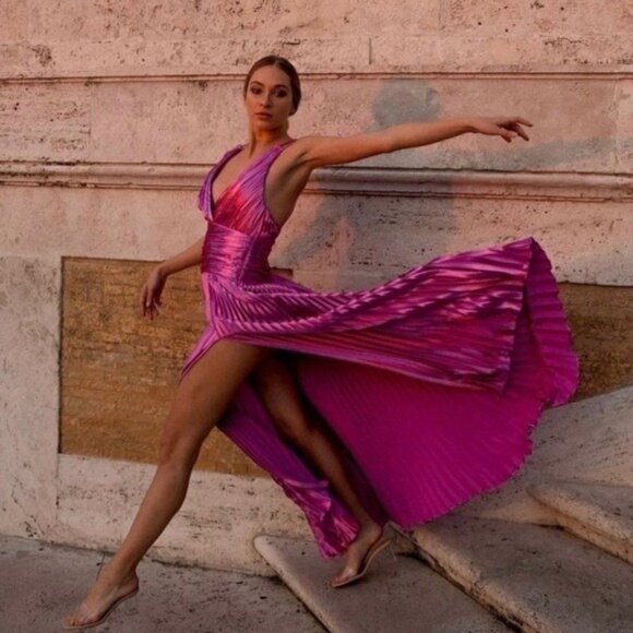 NWT AiiFOS Vera Pleated Metallic Gown 8 Pink Magenta Plisse Ruched Slit Formal - Picture 2 of 14